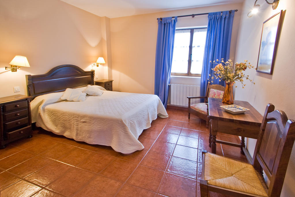 Vivienda Casa Luisa Apartment Comillas Cameră foto
